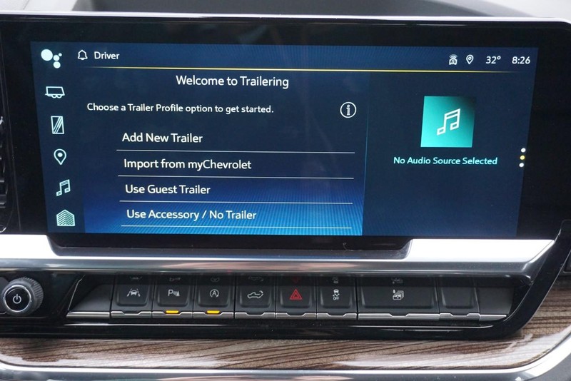 Chevrolet Silverado 1500 Vehicle Full-screen Gallery Image 48