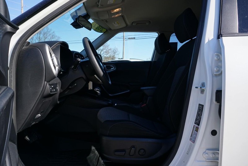 Kia Soul Vehicle Full-screen Gallery Image 21