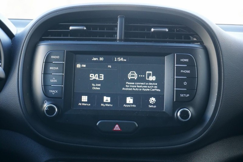 Kia Soul Vehicle Full-screen Gallery Image 32