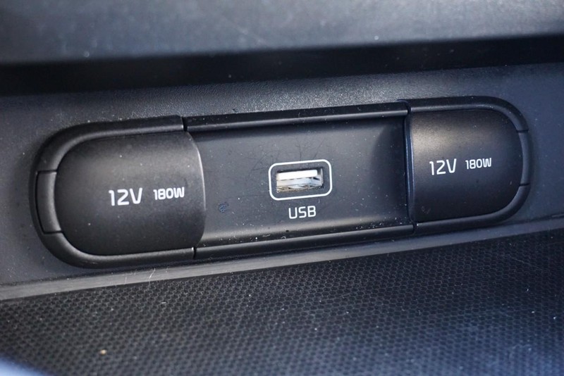 Kia Soul Vehicle Full-screen Gallery Image 41