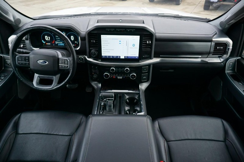 Ford F-150 Vehicle Full-screen Gallery Image 36