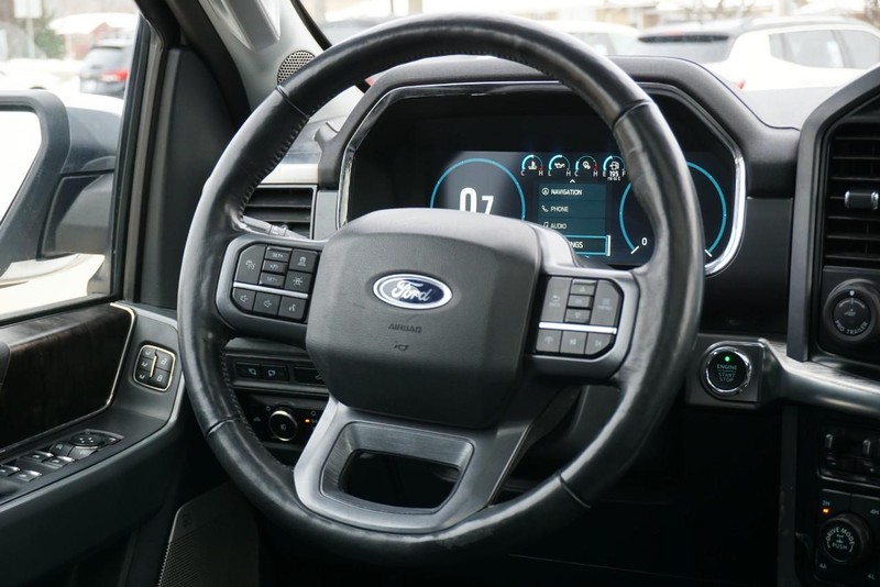 Ford F-150 Vehicle Full-screen Gallery Image 37