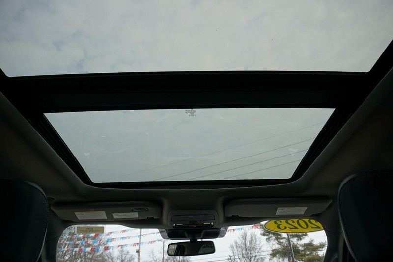 Ford F-150 Vehicle Full-screen Gallery Image 40