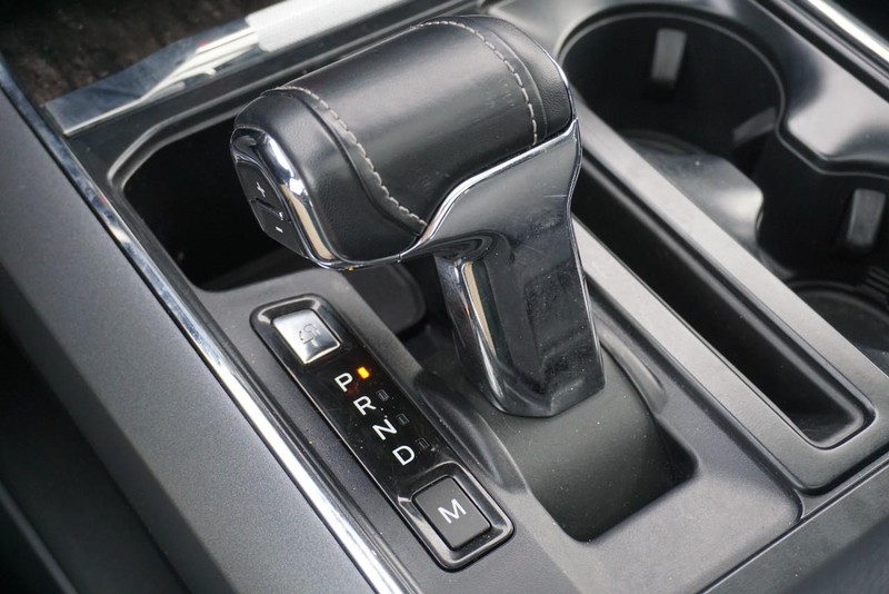 Ford F-150 Vehicle Full-screen Gallery Image 52