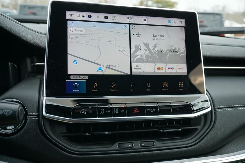 Jeep Compass Vehicle Full-screen Gallery Image 40