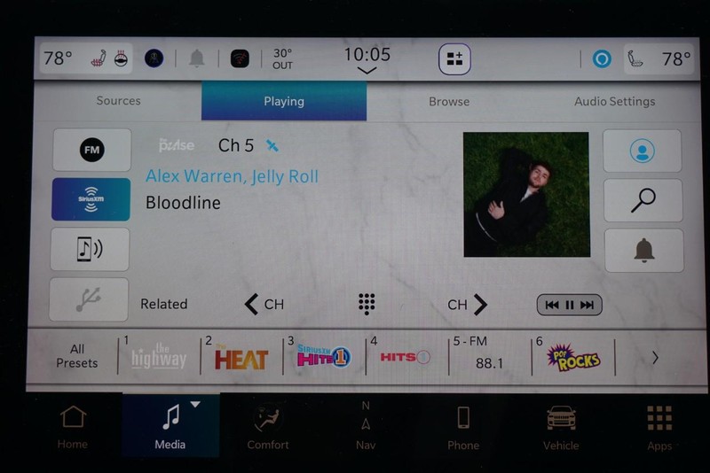 Jeep Compass Vehicle Full-screen Gallery Image 47