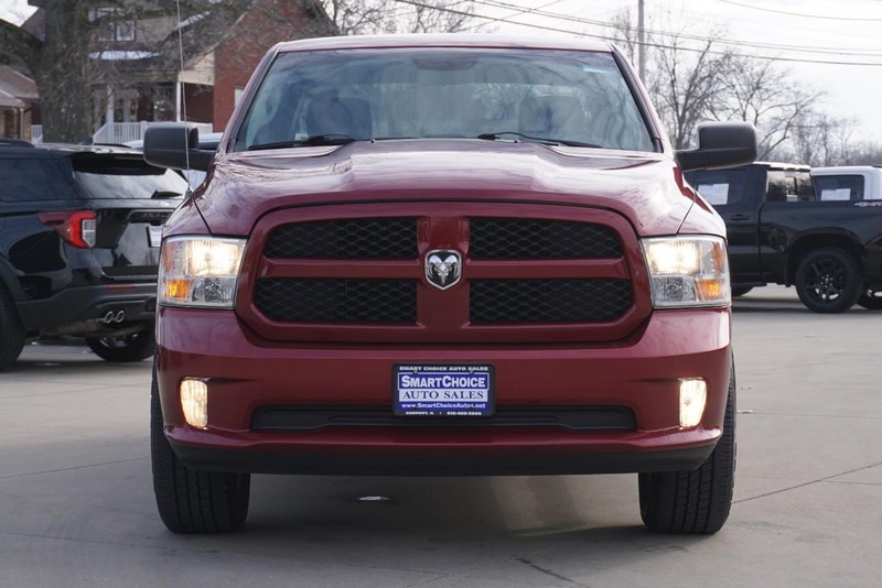 Ram 1500 Vehicle Full-screen Gallery Image 08