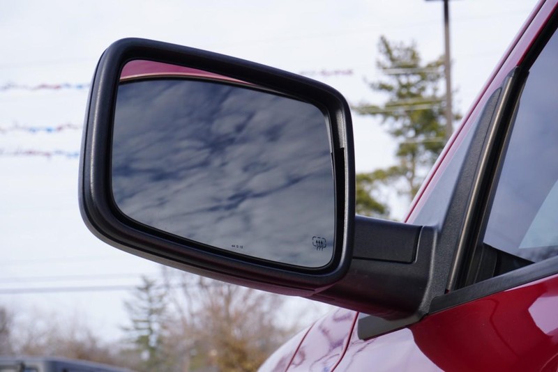 Ram 1500 Vehicle Full-screen Gallery Image 19