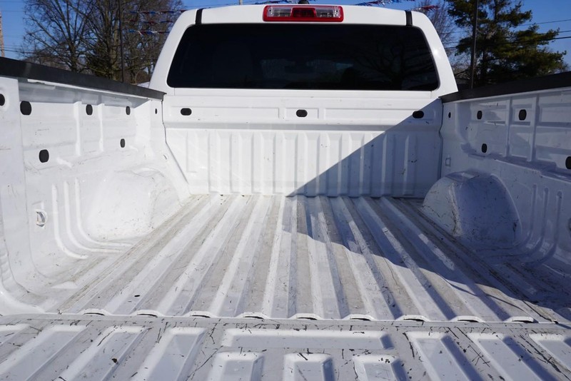 Chevrolet Colorado Vehicle Full-screen Gallery Image 23