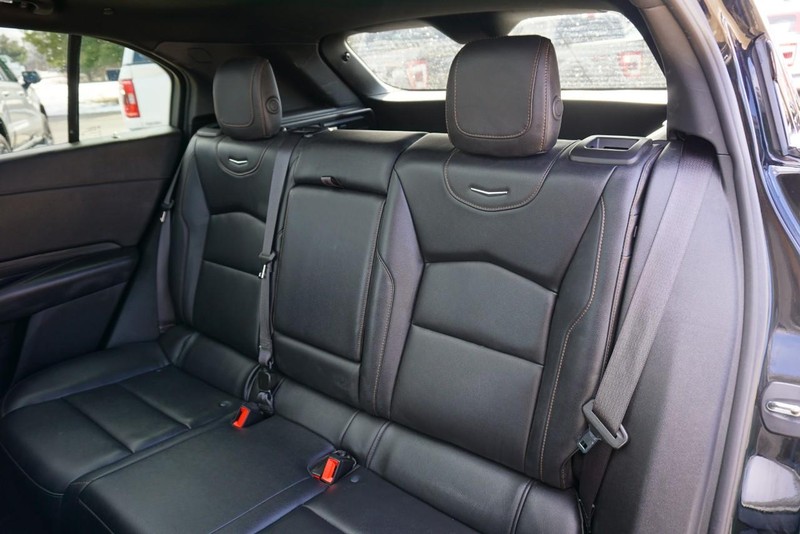 Cadillac XT4 Vehicle Full-screen Gallery Image 26