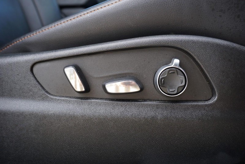 Cadillac XT4 Vehicle Full-screen Gallery Image 30