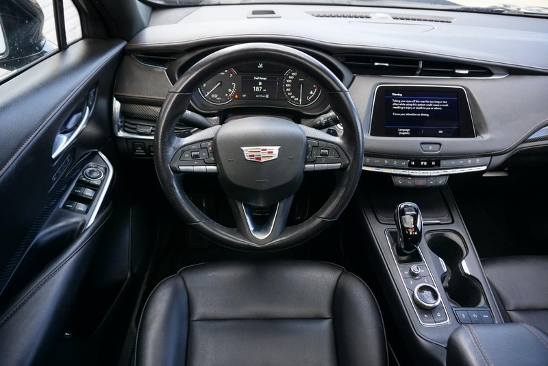 Cadillac XT4 Vehicle Full-screen Gallery Image 37