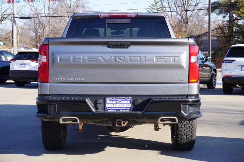 Chevrolet Silverado 1500 Vehicle Full-screen Gallery Image 04