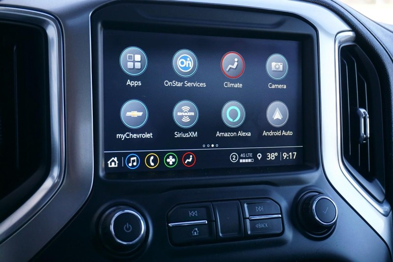 Chevrolet Silverado 1500 Vehicle Full-screen Gallery Image 43