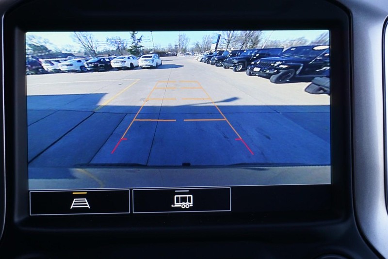 Chevrolet Silverado 1500 Vehicle Full-screen Gallery Image 55