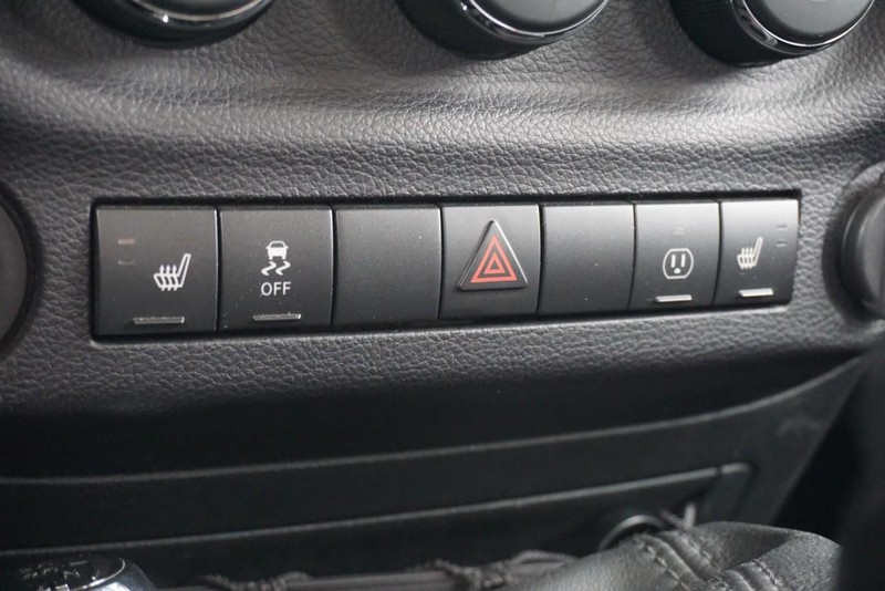 Jeep Wrangler Vehicle Full-screen Gallery Image 42