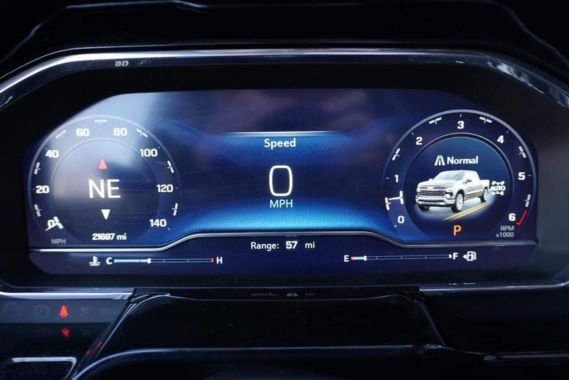 Chevrolet Silverado 1500 Vehicle Full-screen Gallery Image 42