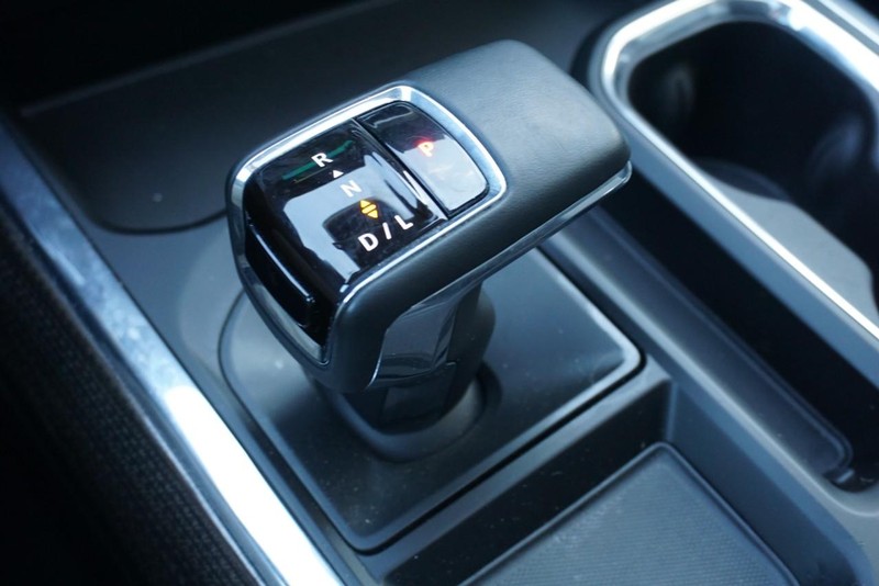 Chevrolet Silverado 1500 Vehicle Full-screen Gallery Image 49