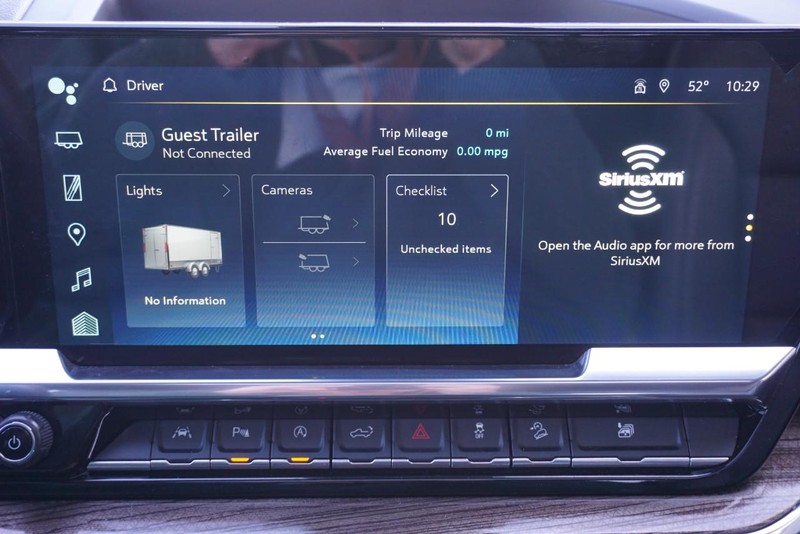 Chevrolet Silverado 1500 Vehicle Full-screen Gallery Image 53