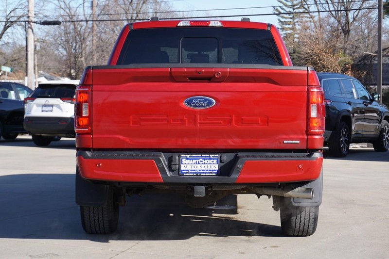 Ford F-150 Vehicle Full-screen Gallery Image 04
