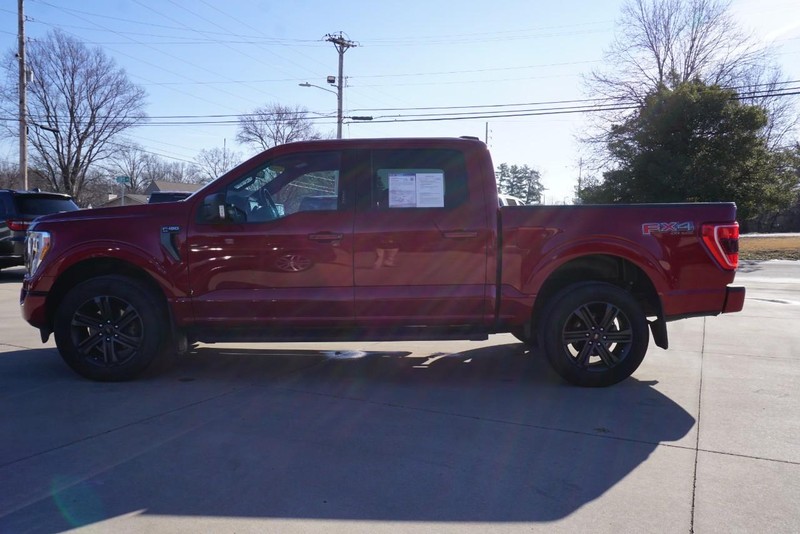 Ford F-150 Vehicle Full-screen Gallery Image 06