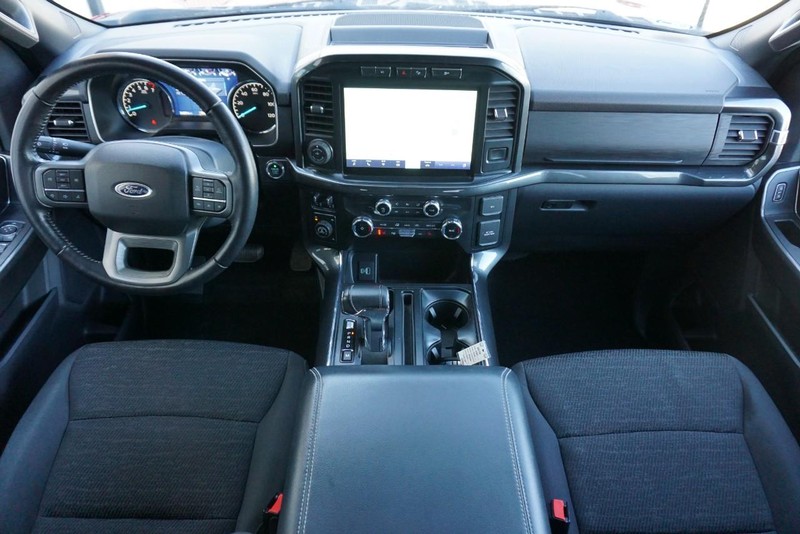 Ford F-150 Vehicle Full-screen Gallery Image 35