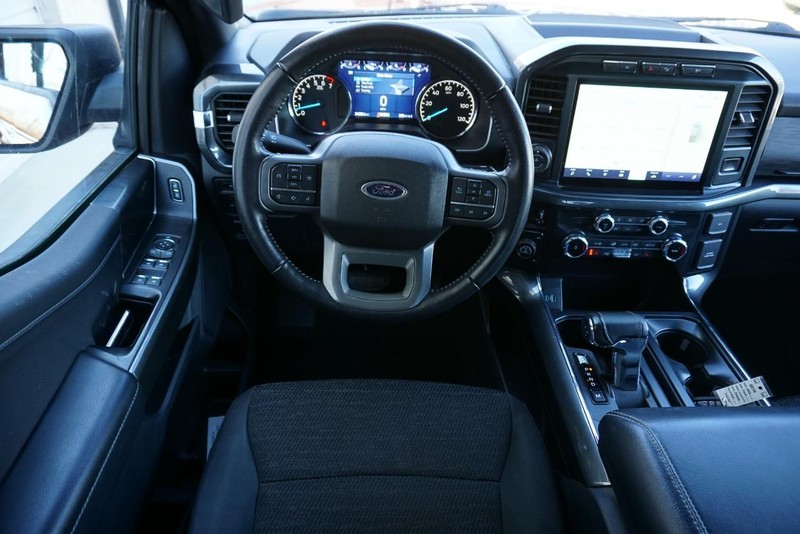 Ford F-150 Vehicle Full-screen Gallery Image 39