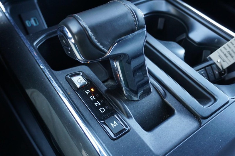 Ford F-150 Vehicle Full-screen Gallery Image 46