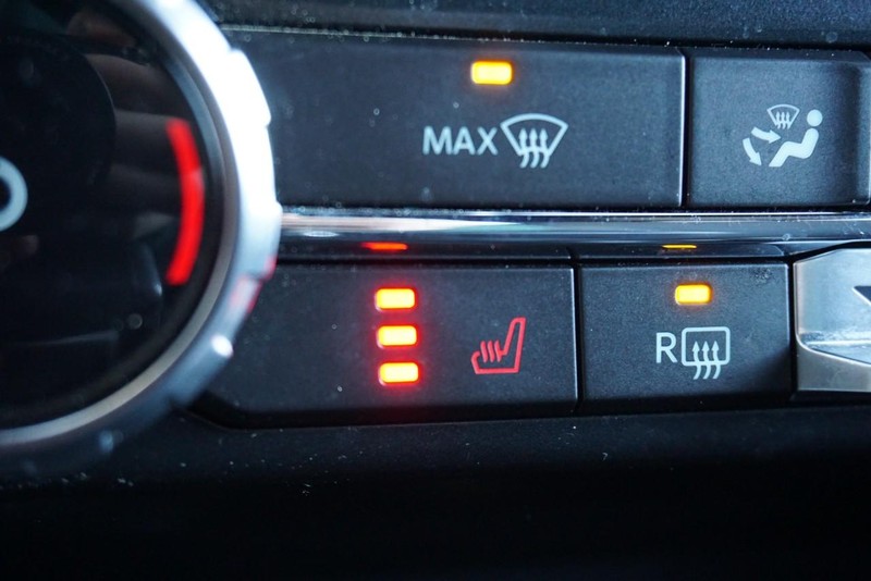 Ford F-150 Vehicle Full-screen Gallery Image 47