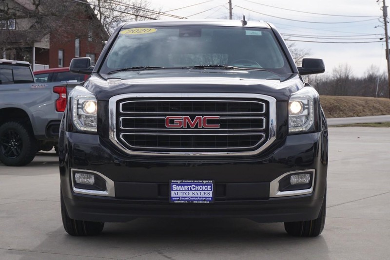 GMC Yukon XL Vehicle Full-screen Gallery Image 08