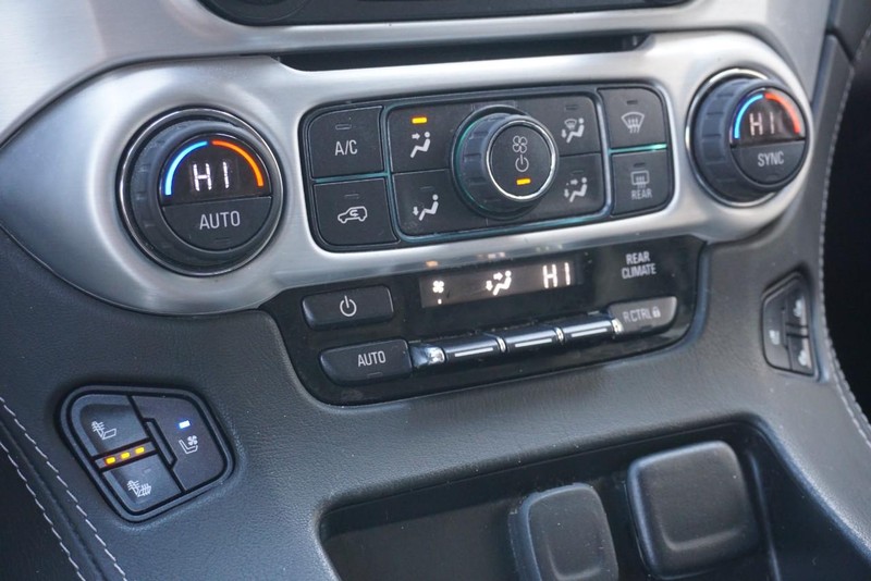 GMC Yukon XL Vehicle Full-screen Gallery Image 54