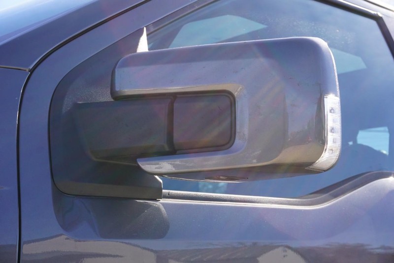 Ford F-150 Vehicle Full-screen Gallery Image 13