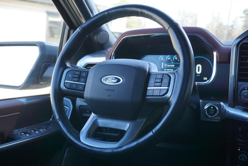 Ford F-150 Vehicle Full-screen Gallery Image 37