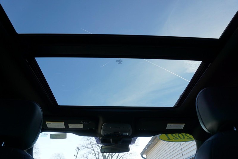 Ford F-150 Vehicle Full-screen Gallery Image 40