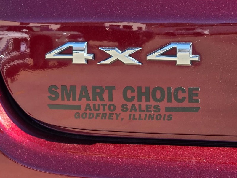 Jeep Compass Vehicle Full-screen Gallery Image 13