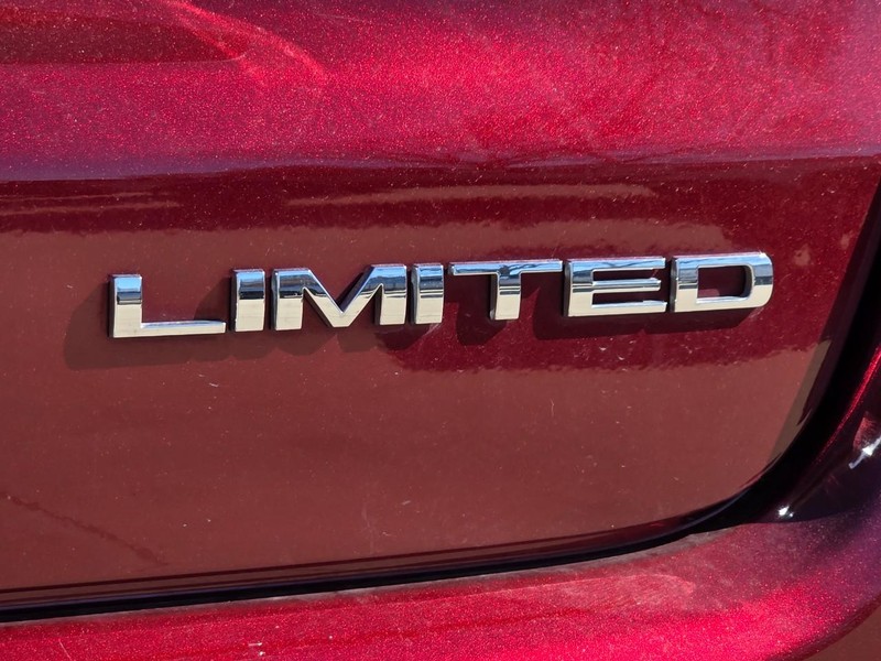 Jeep Compass Vehicle Full-screen Gallery Image 14