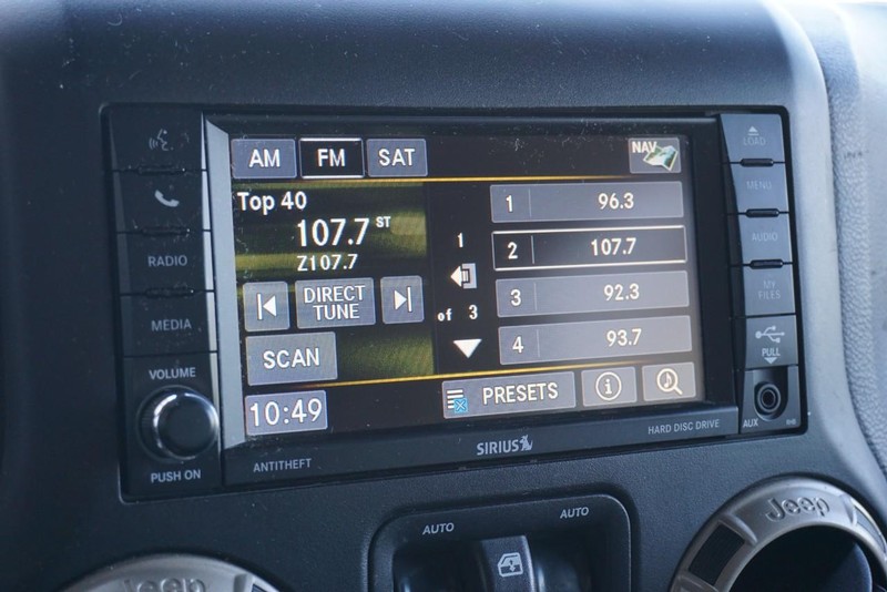 Jeep Wrangler Unlimited Vehicle Full-screen Gallery Image 40