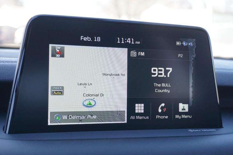 Kia Stinger Vehicle Full-screen Gallery Image 45