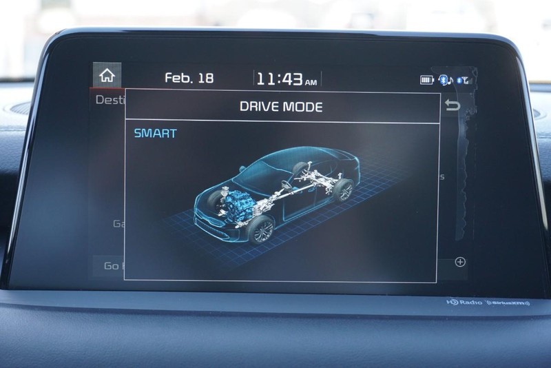 Kia Stinger Vehicle Full-screen Gallery Image 57