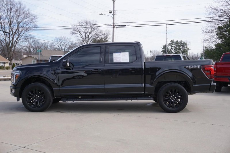 Ford F-150 Vehicle Full-screen Gallery Image 06