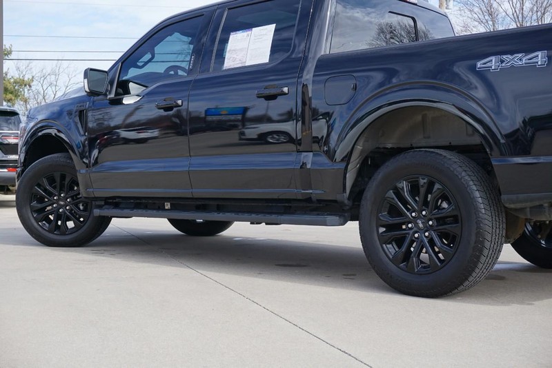 Ford F-150 Vehicle Full-screen Gallery Image 15