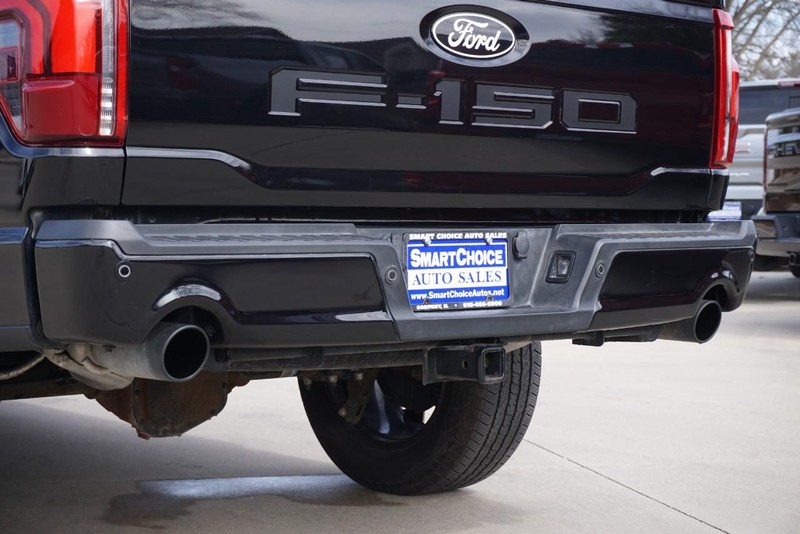 Ford F-150 Vehicle Full-screen Gallery Image 22