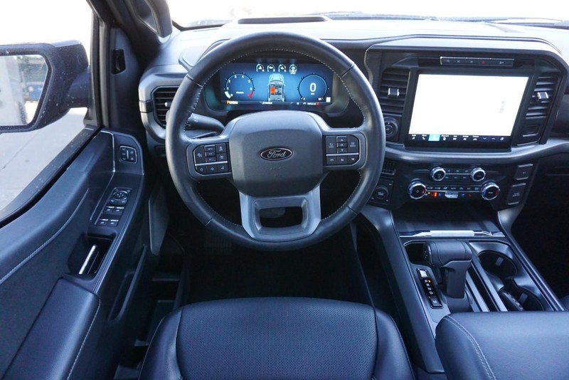 Ford F-150 Vehicle Full-screen Gallery Image 40