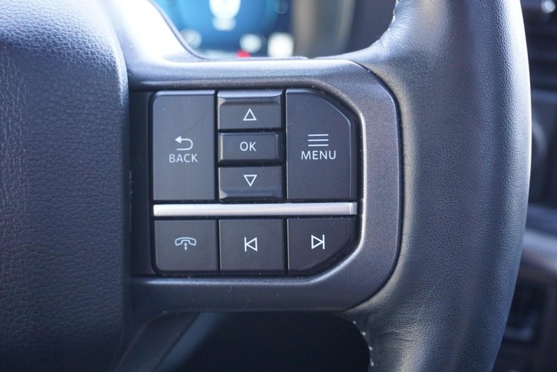 Ford F-150 Vehicle Full-screen Gallery Image 42