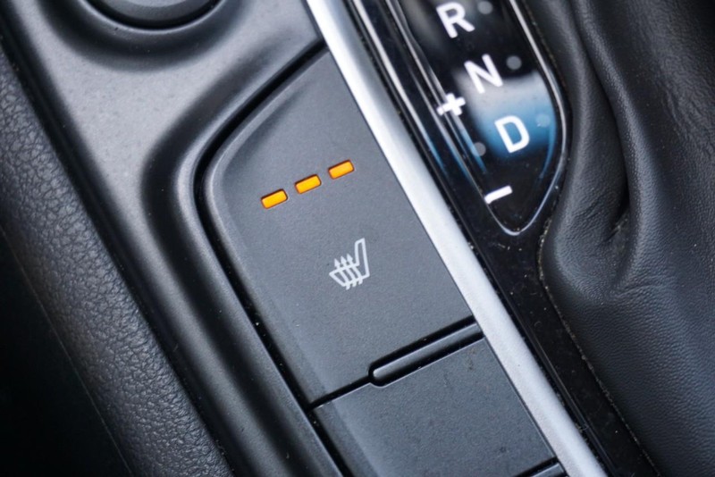 Hyundai Kona Vehicle Full-screen Gallery Image 41