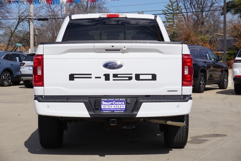 Ford F-150 Vehicle Full-screen Gallery Image 04
