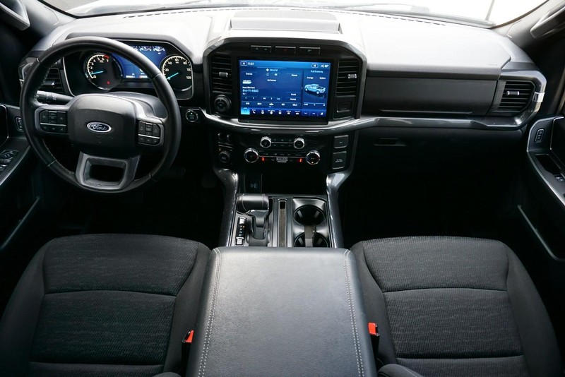 Ford F-150 Vehicle Full-screen Gallery Image 37