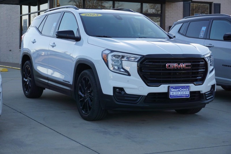 GMC Terrain Vehicle Full-screen Gallery Image 04