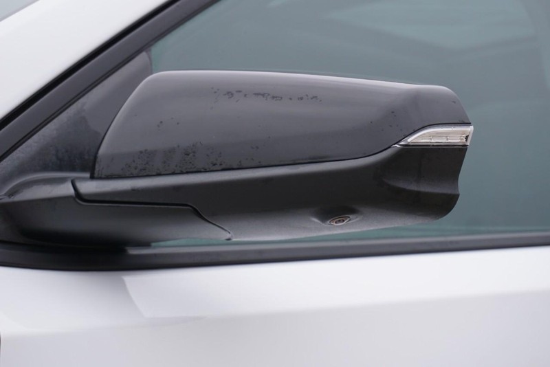 GMC Terrain Vehicle Full-screen Gallery Image 12