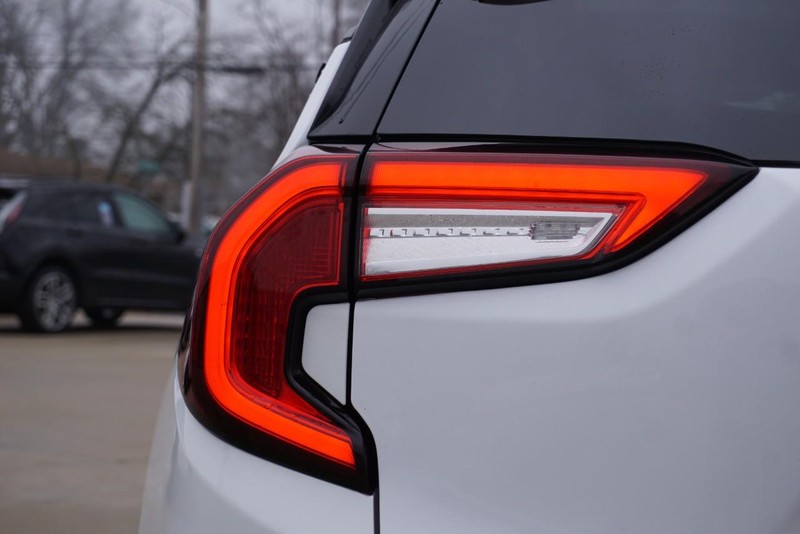 GMC Terrain Vehicle Full-screen Gallery Image 17